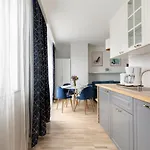 Apartment Short