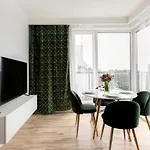 Short Apartment