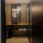 Apartment Short *