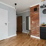 Short 아파트