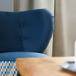 Short Apartment