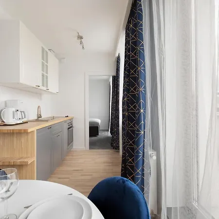 Short Apartment